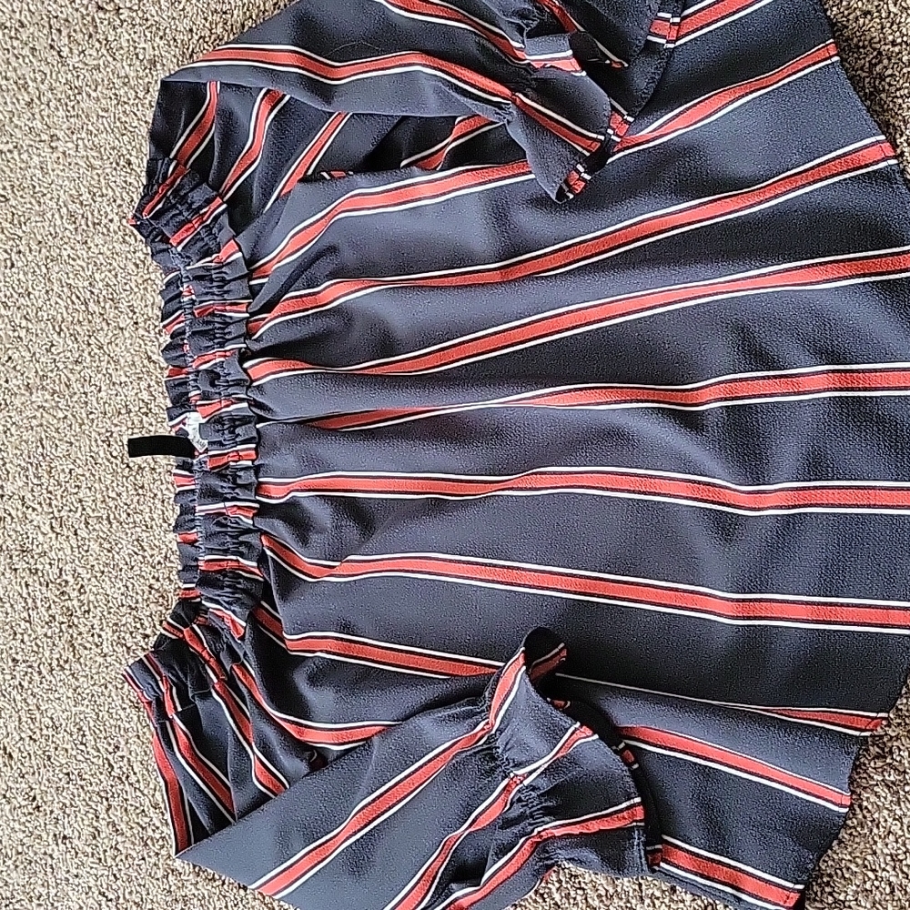 Stripe off-the-shoulder top